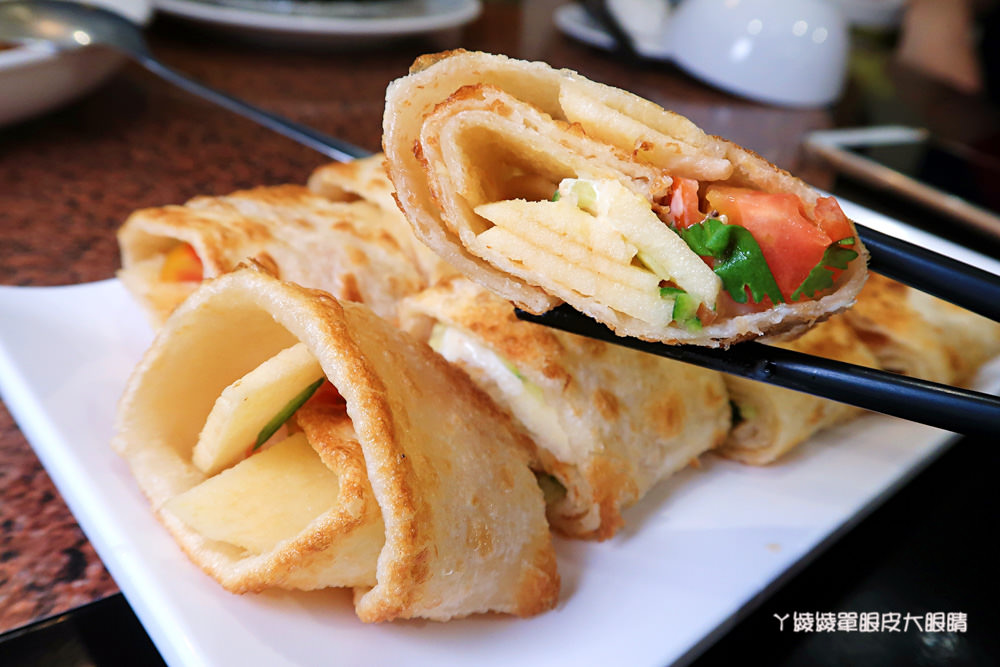 新竹美食推薦長城小館！你吃過一片片的麵嗎？超好吃的西北寧夏料理