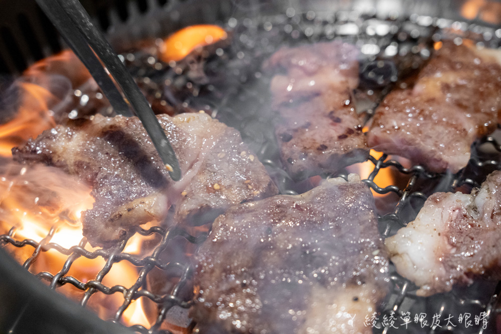 新竹燒烤推薦丸井燒肉！當日壽星免費送生日肉肉塔！情人節約會、聚會慶生好去處，燒肉控看過來