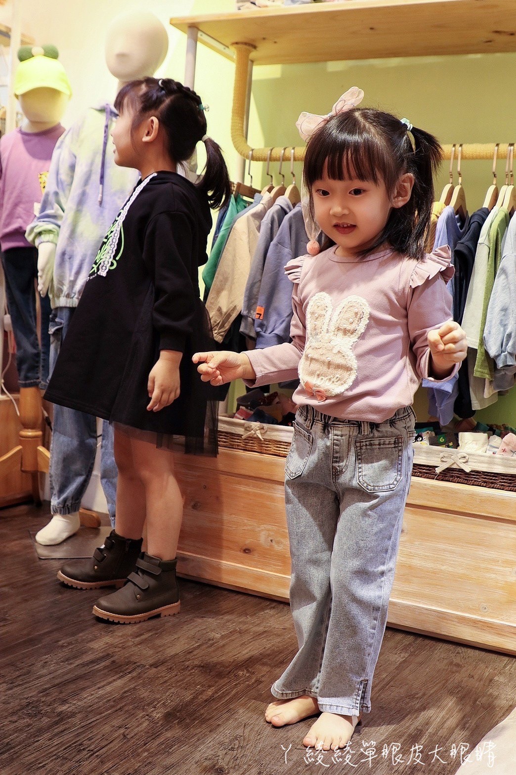 高質感秋冬童裝週週有新款，小孩怎麼穿都像時尚小明星！台北大安區童裝推薦童衣窩