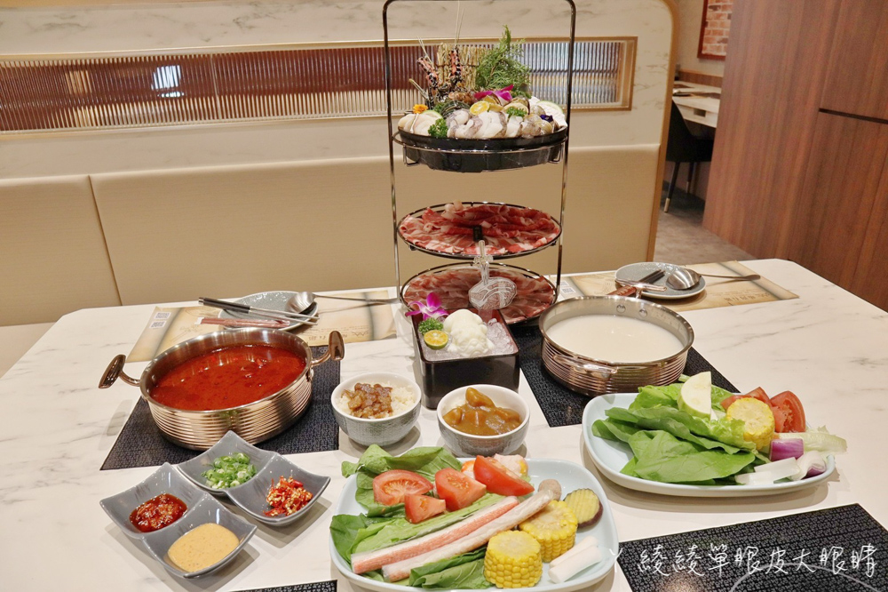 新竹第一間打造騎士風的平價火鍋店，蔬菜自助吧吃到飽太佛心