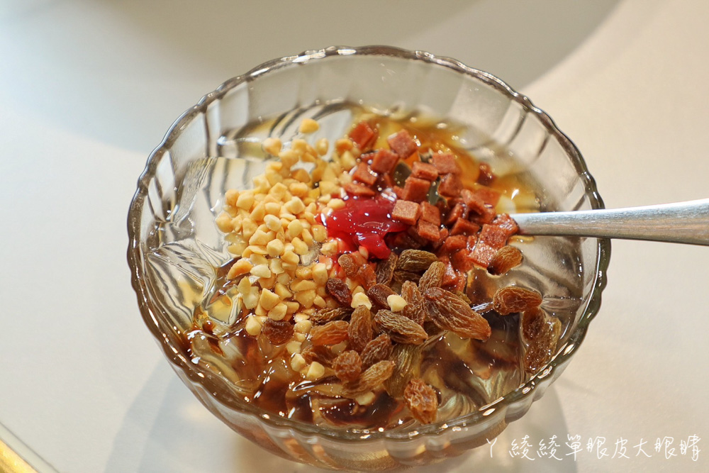 串串食光缽缽雞｜來自四川老闆娘的缽缽雞、冒菜和美蛙魚火鍋賊好吃