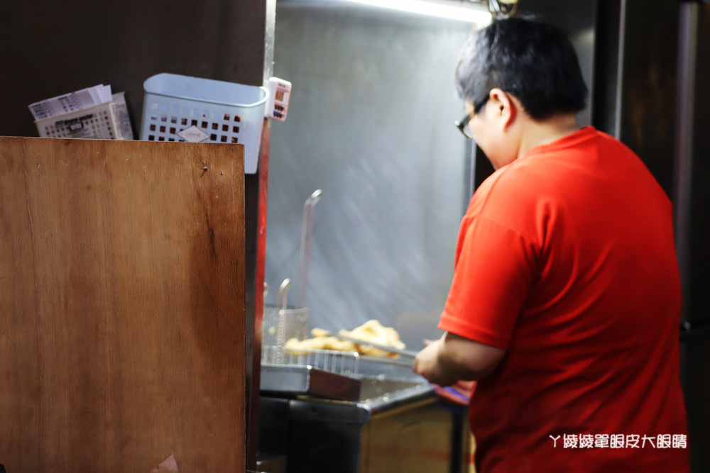 台中雞排推薦｜熊掌香雞排，這家雞排店看緣份！台中問事雞排贈有緣人竹林觀音籤詩